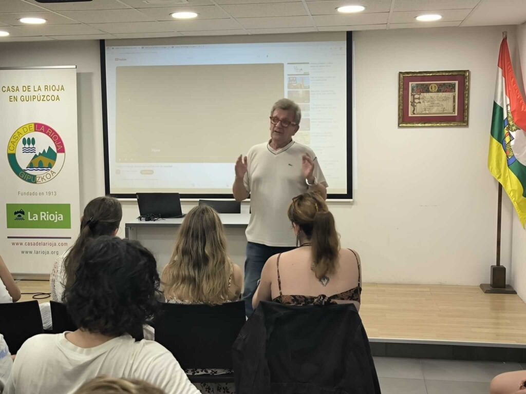 Presentando el vídeo de Casa de la Rioja