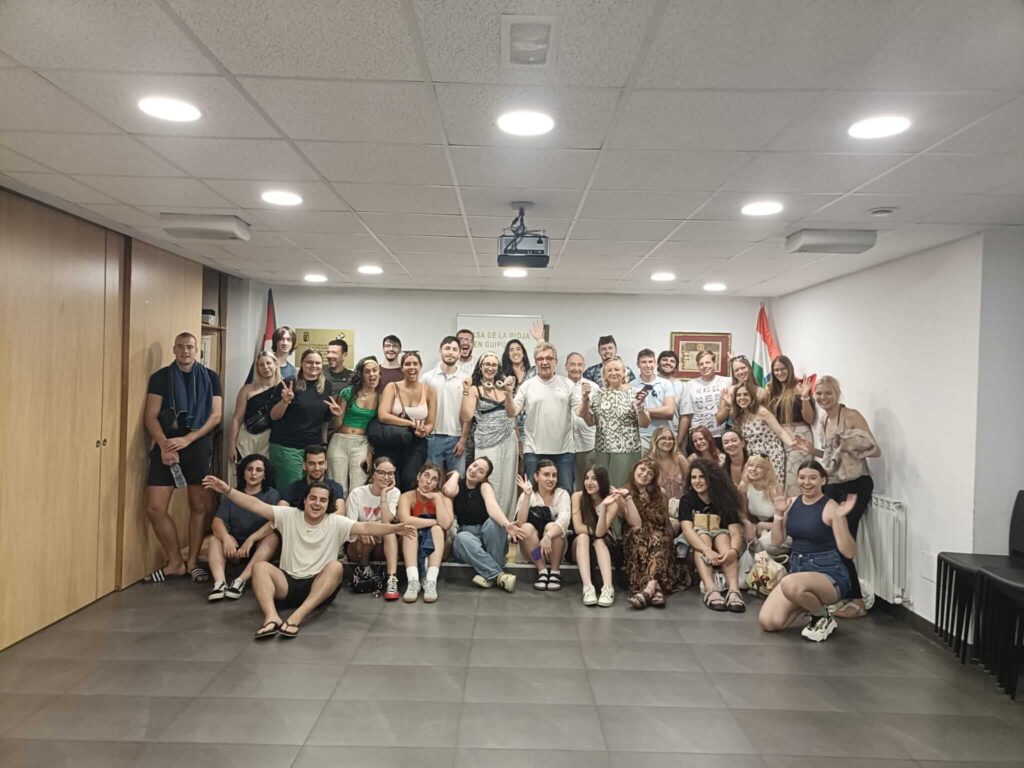 Alumnos de Erasmus en casa de la Rioja